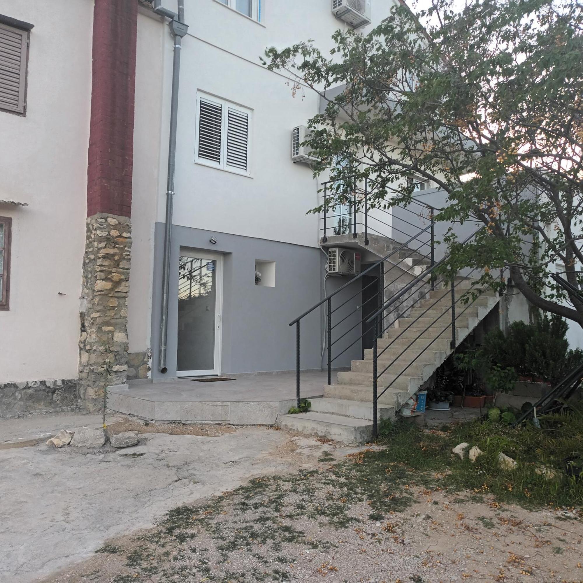 Apartman Skradin Esterno foto